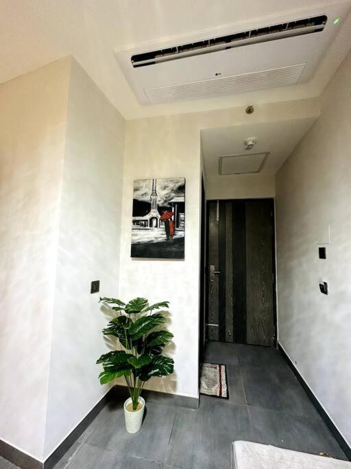 Cloud Stay@41st Floor Noida