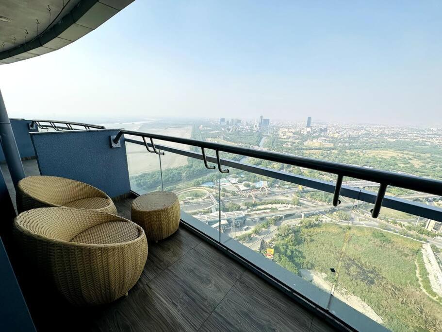 Cloud Stay@41st Floor Noida